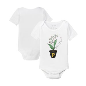 Infant Tiny Turnip White Pittsburgh Pirates Lilies & Ladybugs Bodysuit