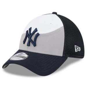 Men's New Era  Gray/Navy New York Yankees 2025 Spring Training 39THIRTY Flex Hat