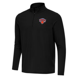 Men's Antigua Black New York Knicks Intent Quarter-Zip Top